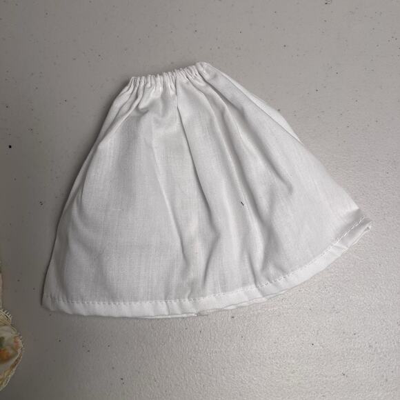 Vintage Handmade Barbie Southern Belle Dress Yellow Floral Lace Gown Display Mat - Picture 11 of 14